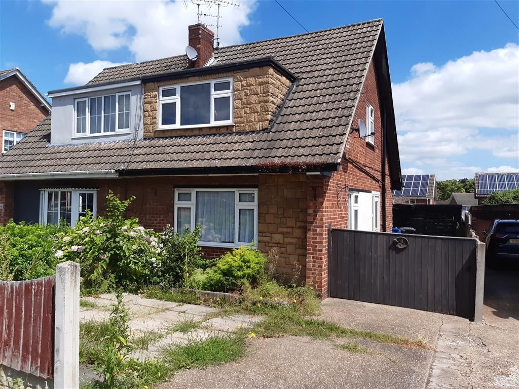 3 bed semidetached house for sale in Cheriton Avenue, AdwickLeStreet