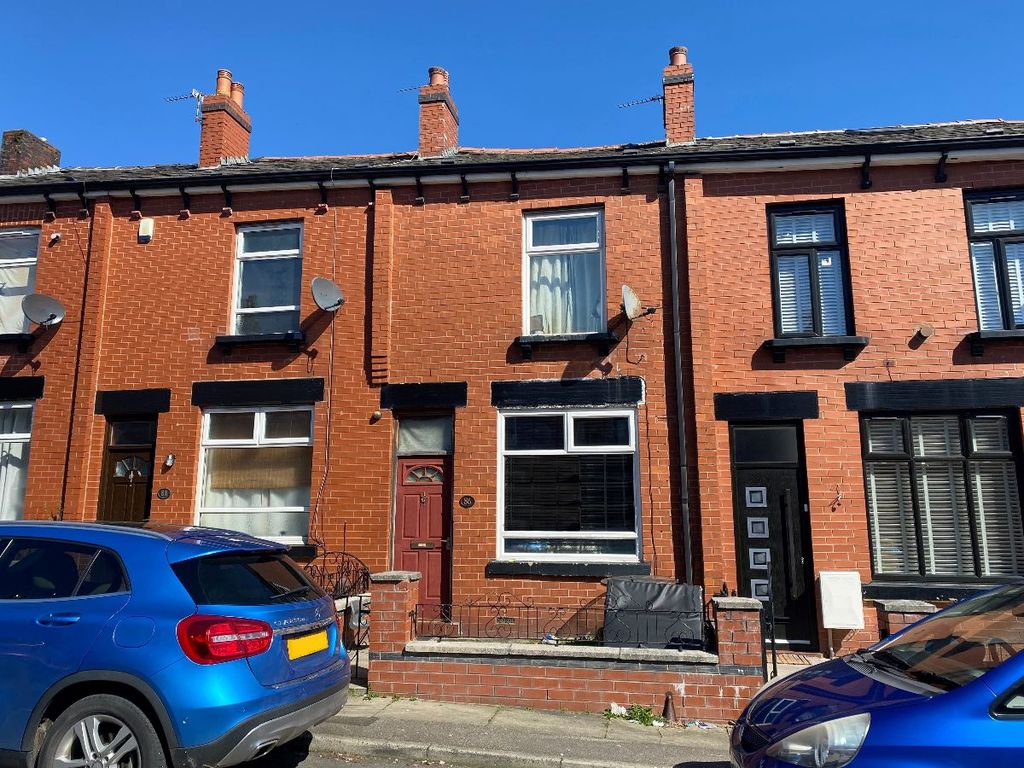 2 bed terraced house for sale in Lawn Street, Bolton BL1 Zoopla