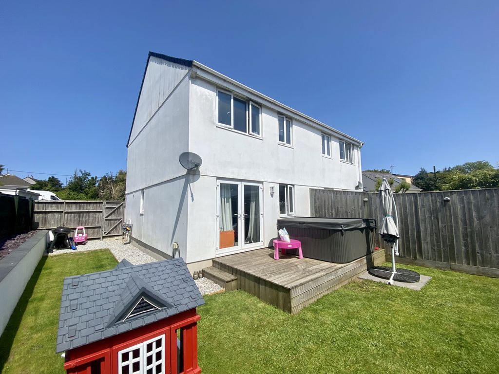 3 bed end terrace house for sale in Vincent Corner, Crowlas TR20 Zoopla