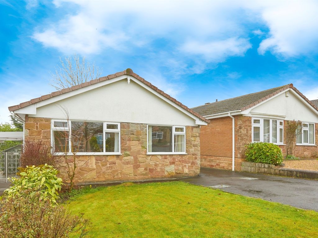2 bed detached bungalow for sale in Lambourn Drive, Allestree, Derby