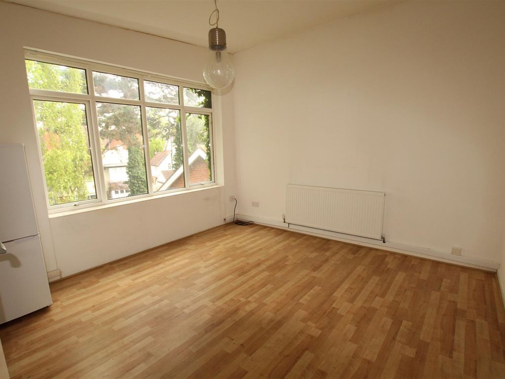 1 bed flat to rent in Woodland Avenue, Stoneygate, Leicester LE2 Zoopla