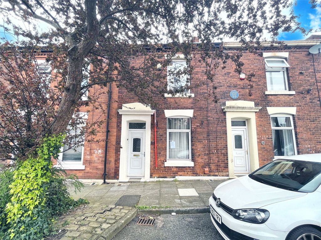 2 bed terraced house for sale in Isherwood Street, Blackburn BB2 Zoopla