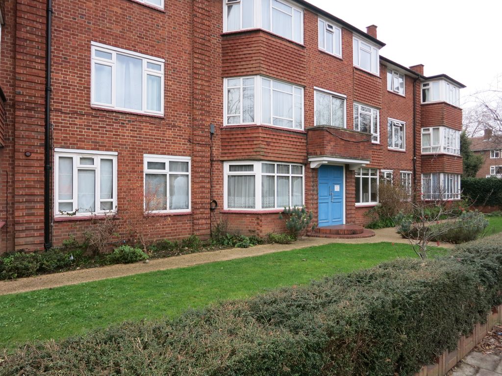 2 bed flat to rent in Ewell Road, Surbiton KT6 Zoopla