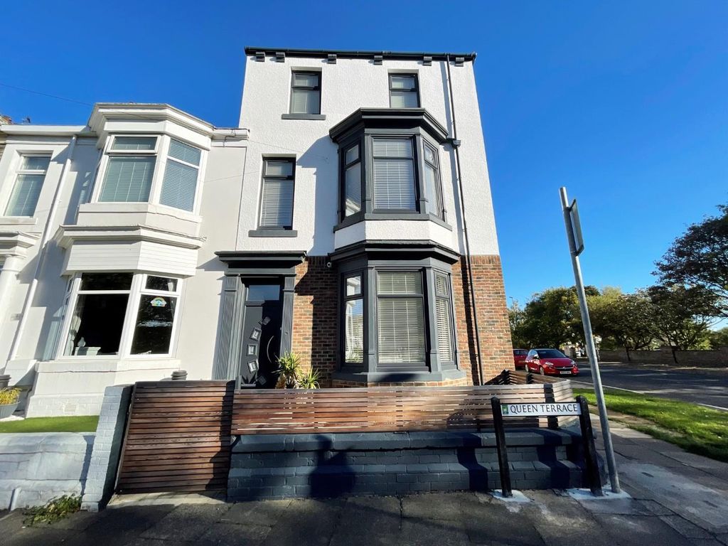 4 bed end terrace house for sale in Queen Terrace, Seaton Carew