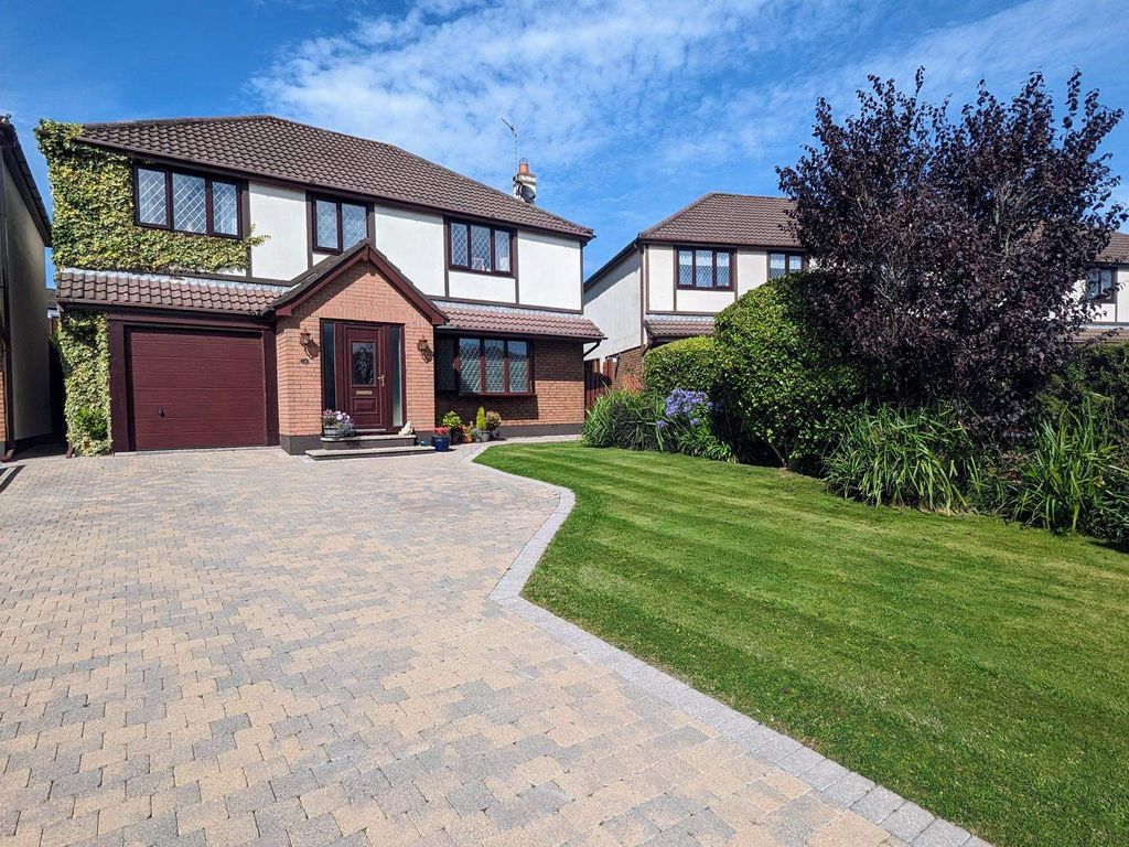 4 bed property for sale in 16 Thirlmere Avenue, Onchan IM3, £599,950