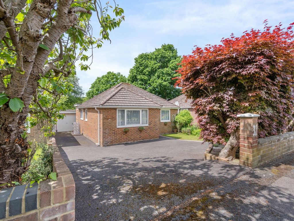 3 bed bungalow for sale in Bodycoats Road, Chandler's Ford, Eastleigh