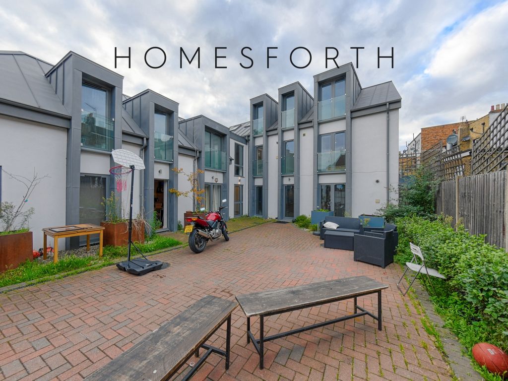 Tudor Mews, Hawthorn Road, Willesden Grn NW10