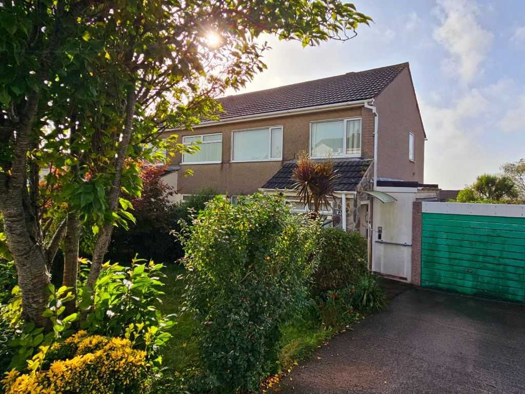 3 bed semidetached house for sale in Feversham Close, Plympton