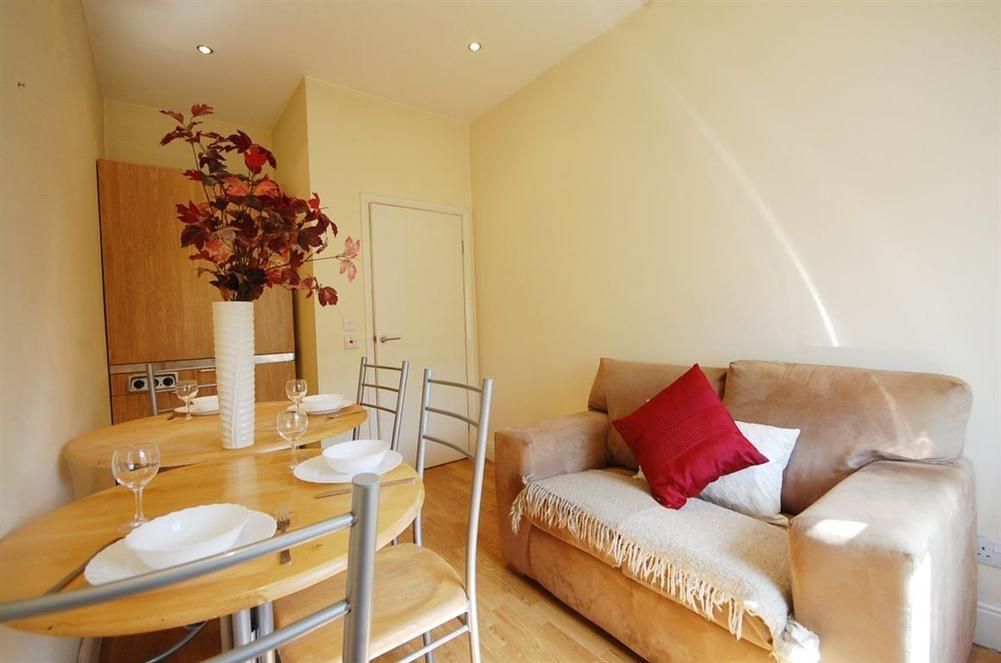 1 bed flat to rent in Southwell Gardens, London SW7 Zoopla