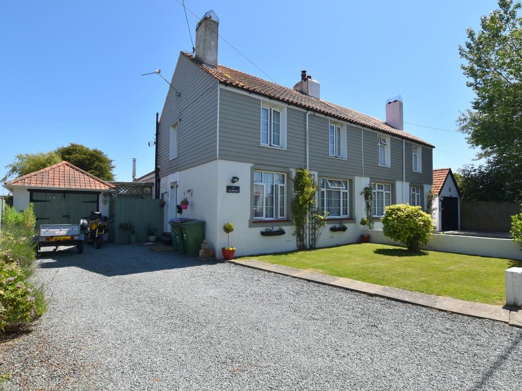 3 bed semidetached house for sale in Lower Sands, Dymchurch, Romney Marsh TN29, £450,000 Zoopla