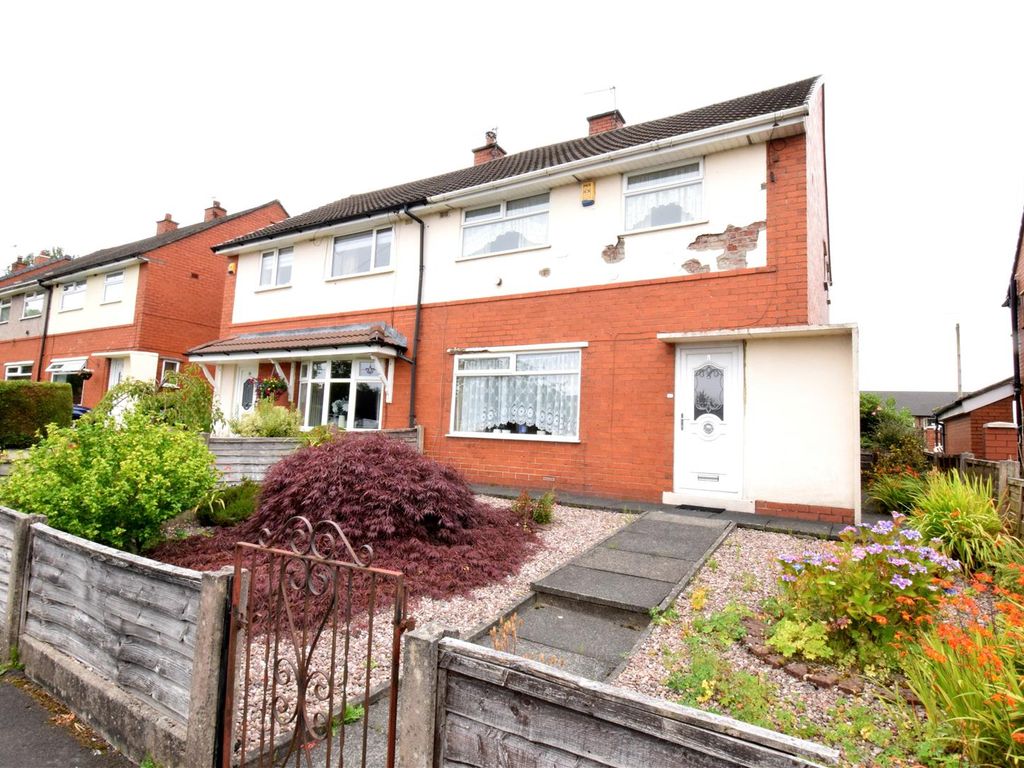 3 bed property for sale in Clough Avenue, Westhoughton, Bolton BL5 Zoopla