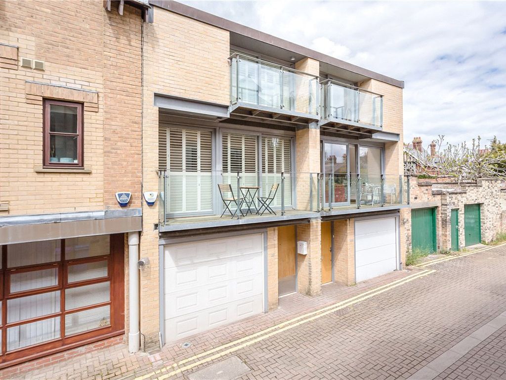 3 bed terraced house for sale in Cambridge Place, Cambridge CB2 Zoopla