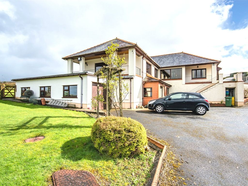 4 bed detached house for sale in Llanllwni, Pencader SA39 Zoopla