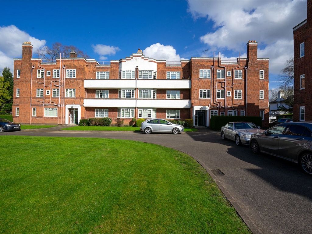 1 bed flat for sale in Knighton Court, Knighton Park Road, Clarendon