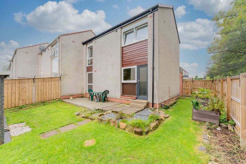 2 bed end terrace house for sale in Pentland Court, Dalgety Bay