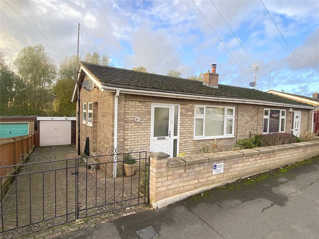 Severn Way, Kettering NN16  