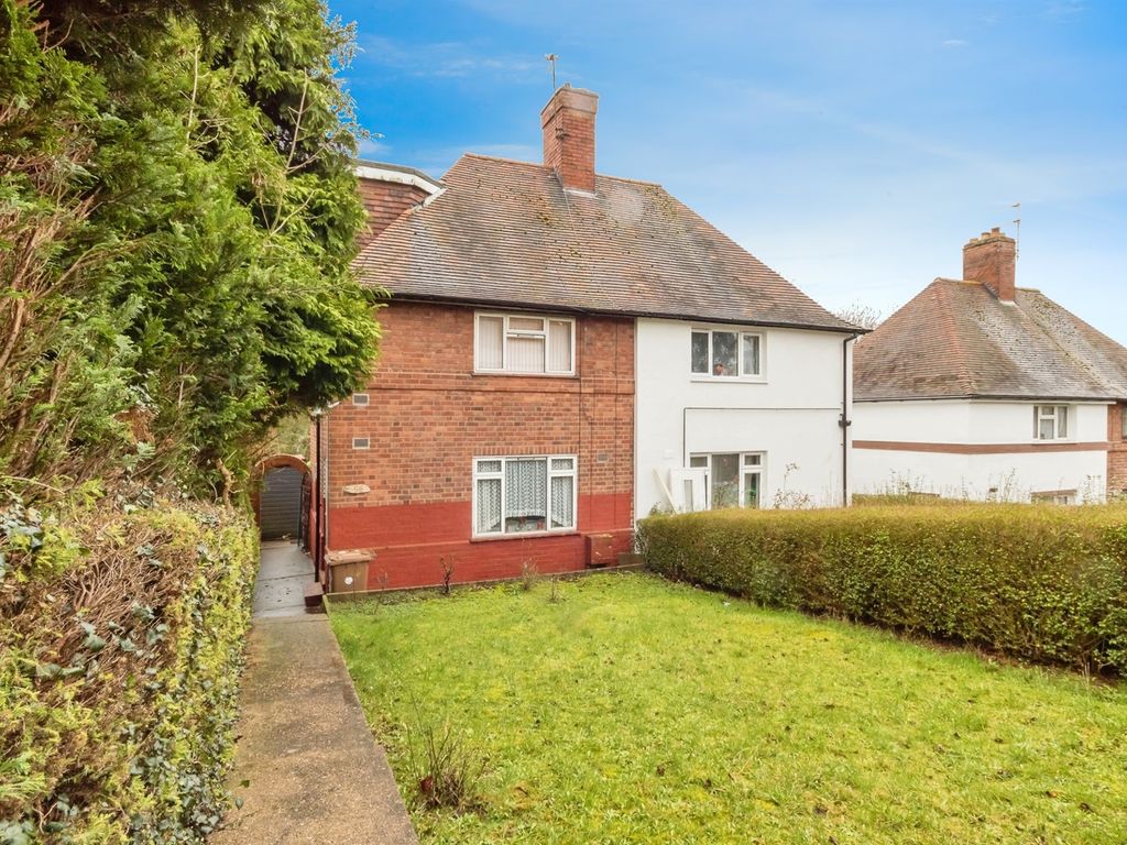 3 bed semidetached house for sale in Greenwood Road, Nottingham NG3, £