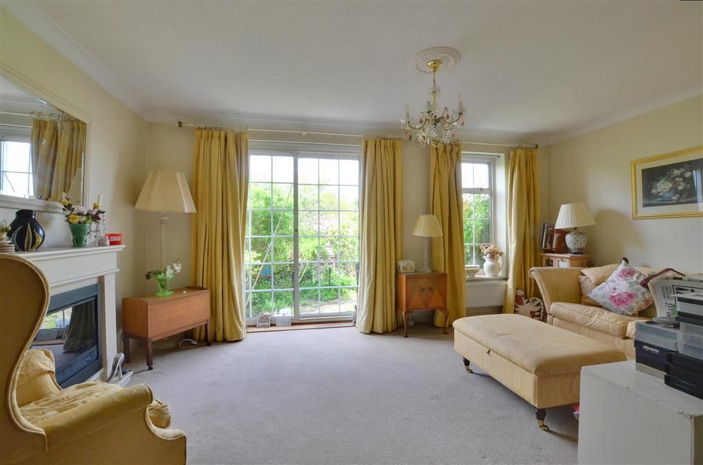 3 bed terraced house for sale in Rogersmead, Tenterden, Kent TN30 Zoopla