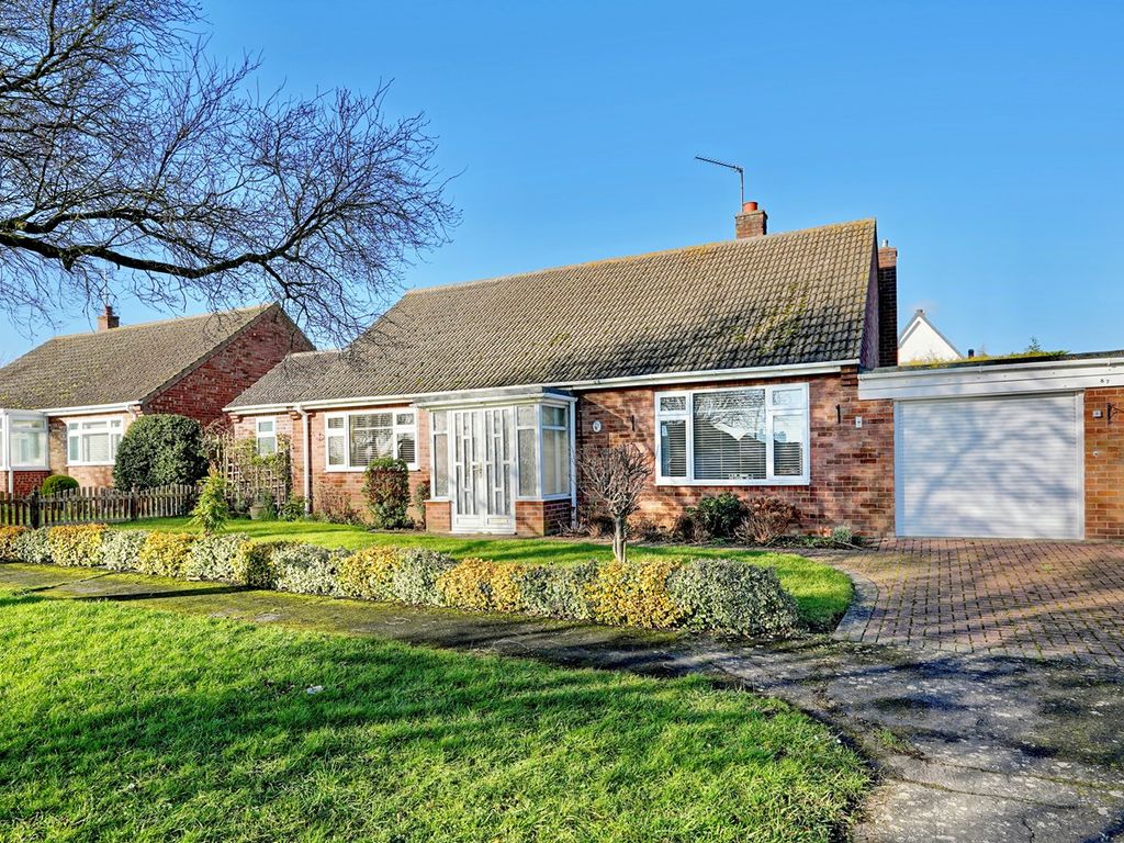 3 bed detached bungalow for sale in Desborough Road, Hartford, Huntingdon PE29, £415,000 Zoopla