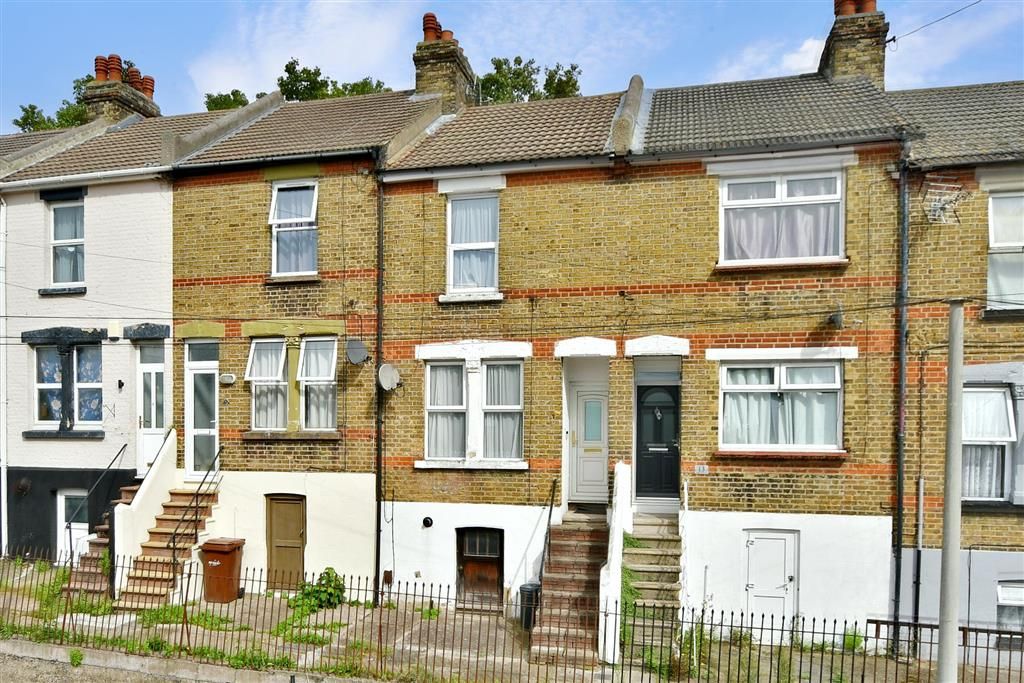 2 bed terraced house for sale in Upper Luton Road, Chatham, Kent ME5, £240,000 Zoopla