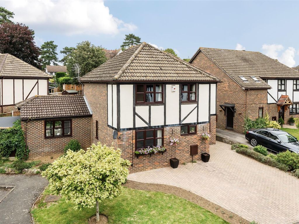 5 bed property for sale in Franklin Drive, Weavering, Maidstone ME14, £