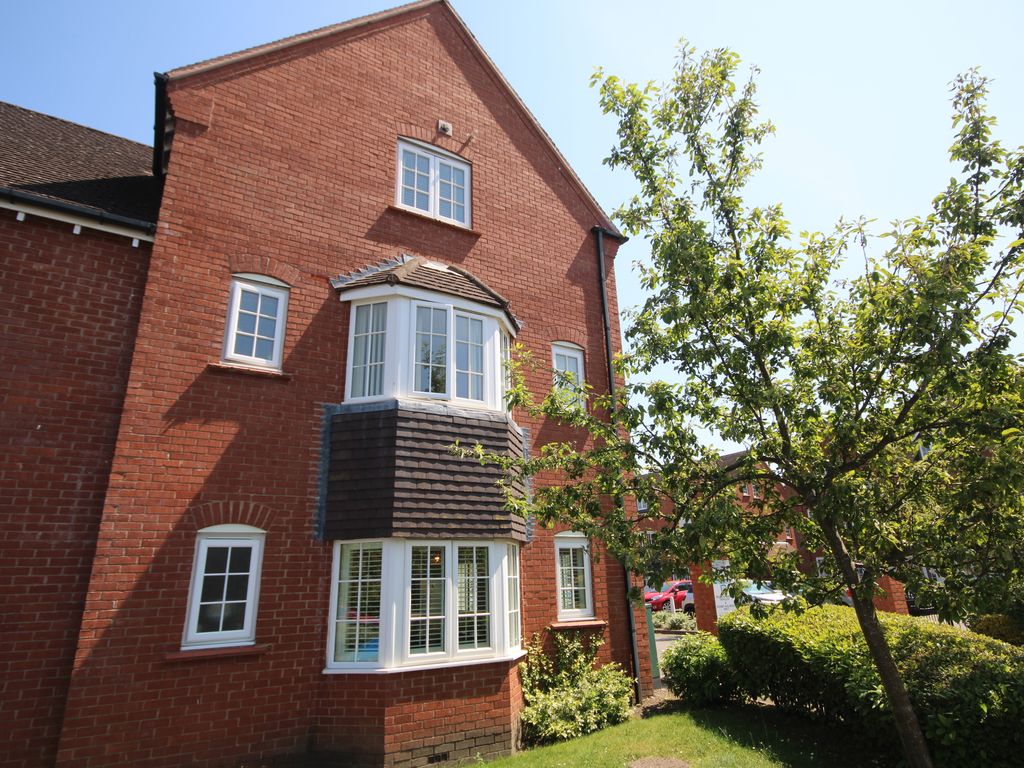 2 bed flat for sale in Foxley Drive, CatherineDeBarnes, Solihull B91
