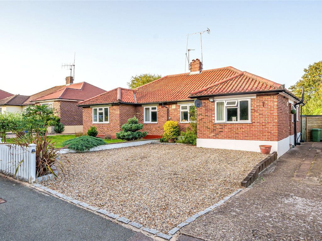 3 bed bungalow for sale in Pinewood Drive, Orpington BR6, £575,000 Zoopla