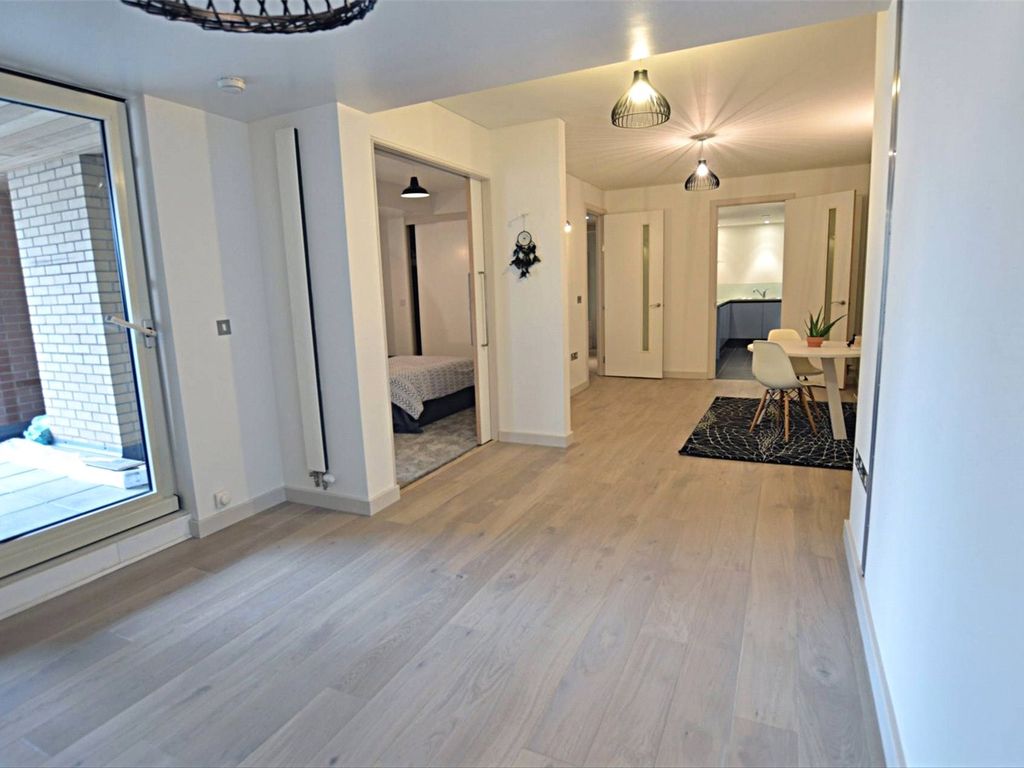 1 bed flat to rent in Leftbank, Manchester M3, £1,200 pcm Zoopla
