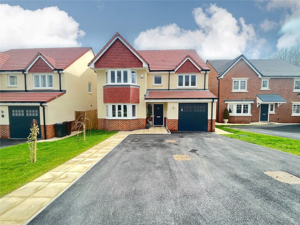 4 bed detached house for sale in Maes Alyn, Mold, Flintshire CH7 Zoopla