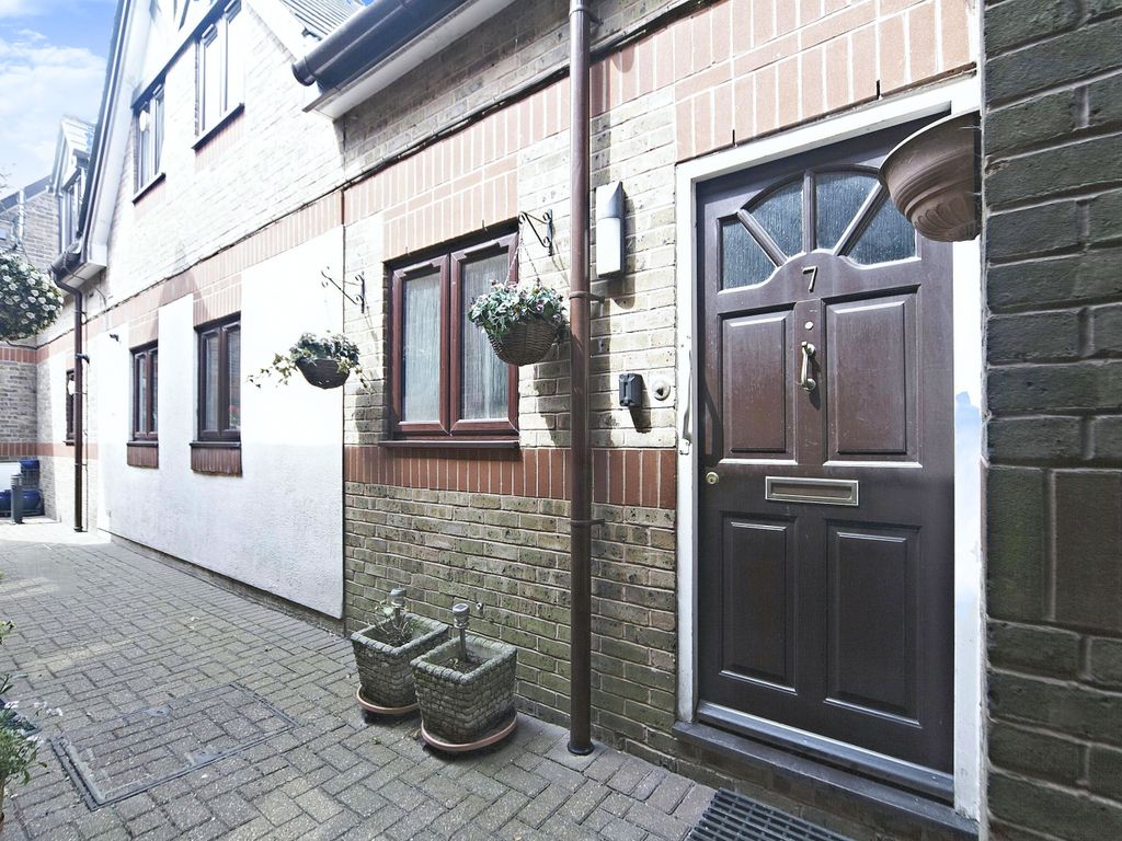 2 bed for sale in Redvers Road, Warlingham CR6 Zoopla