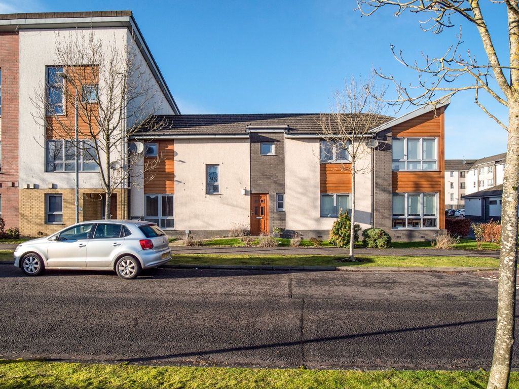 3 bed terraced house for sale in Laymoor Avenue, Renfrew PA4, £147,000