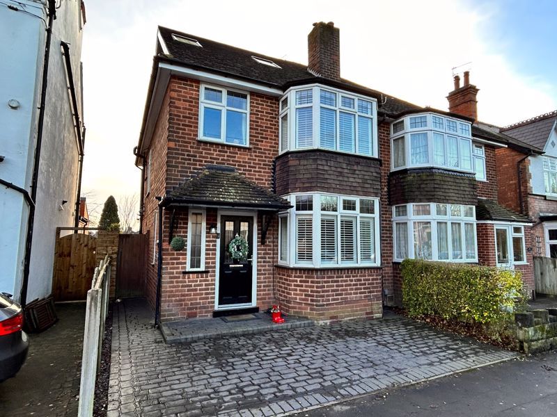 4 bed semidetached house for sale in Kathleen Road, 152334 B72, £