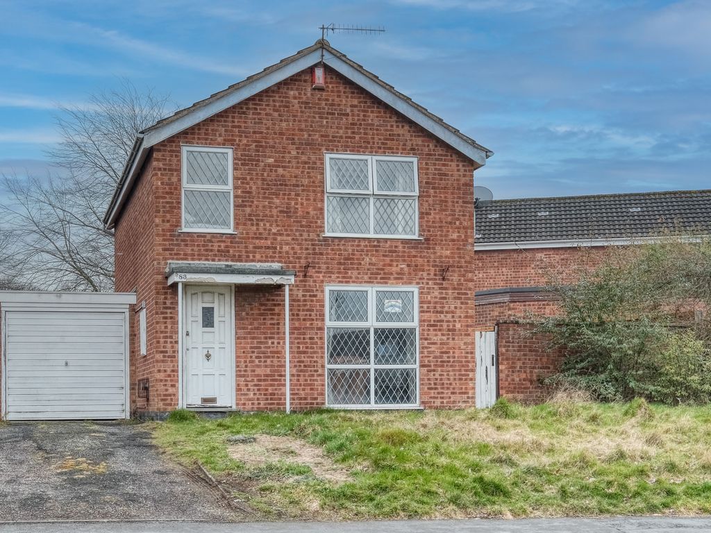 3 bed linkdetached house for sale in Turners Lane, Withymoor, Brierley
