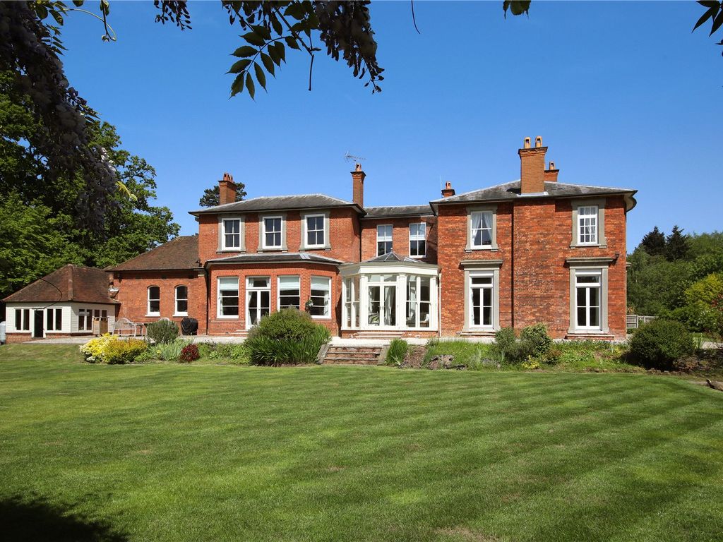 Woodside Road, Winkfield, Windsor, Berkshire SL4