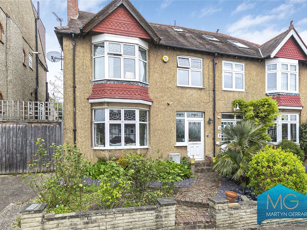4 bed semidetached house for sale in Milton Avenue, EN5, £