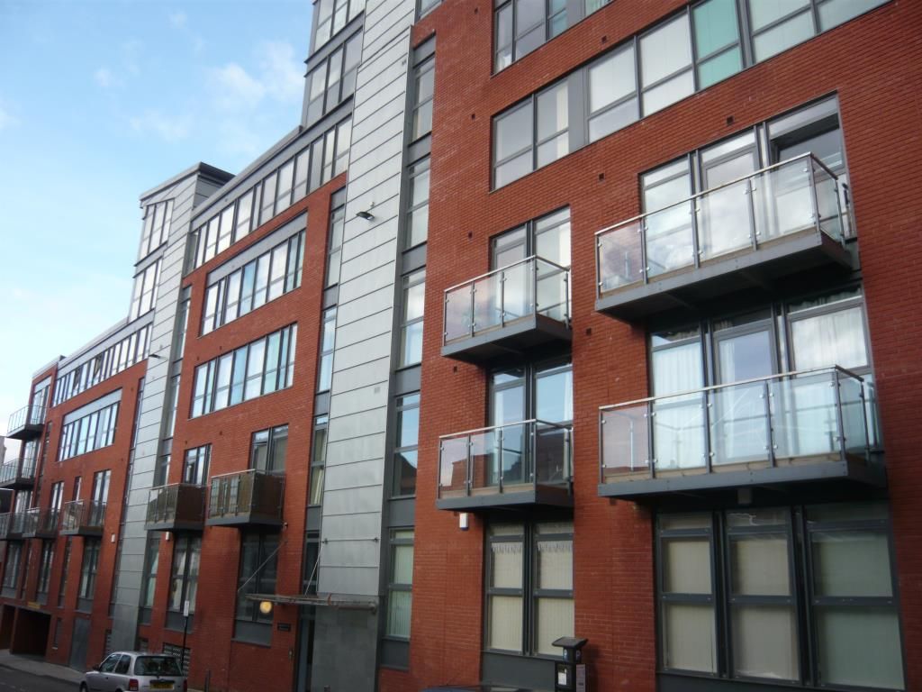 1 bed flat to rent in Mandale House, Bailey Street, Sheffield S1, £700