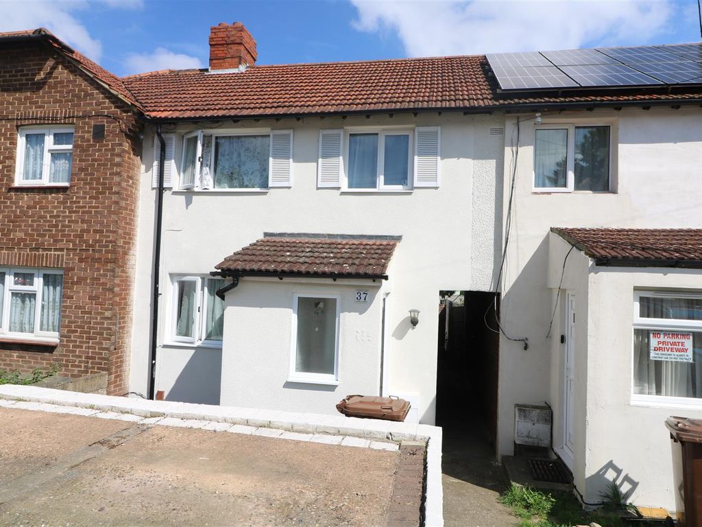 3 bed terraced house for sale in Elaine Avenue, Strood, Rochester ME2
