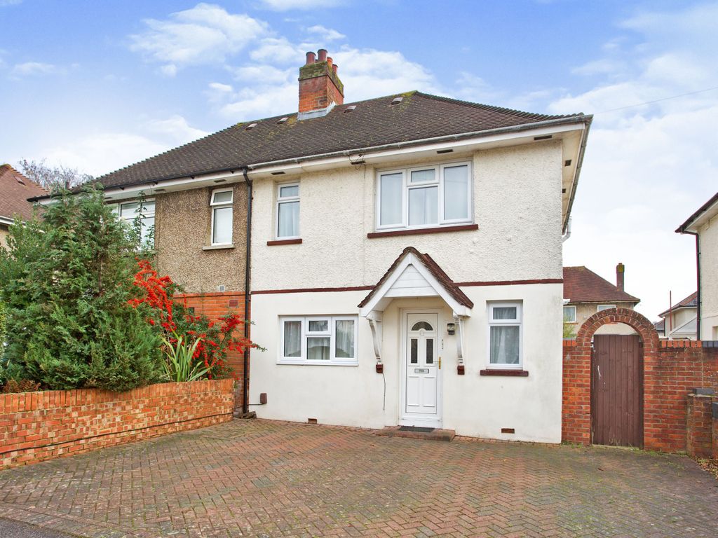 2 bed semidetached house for sale in Magnolia Road, Southampton