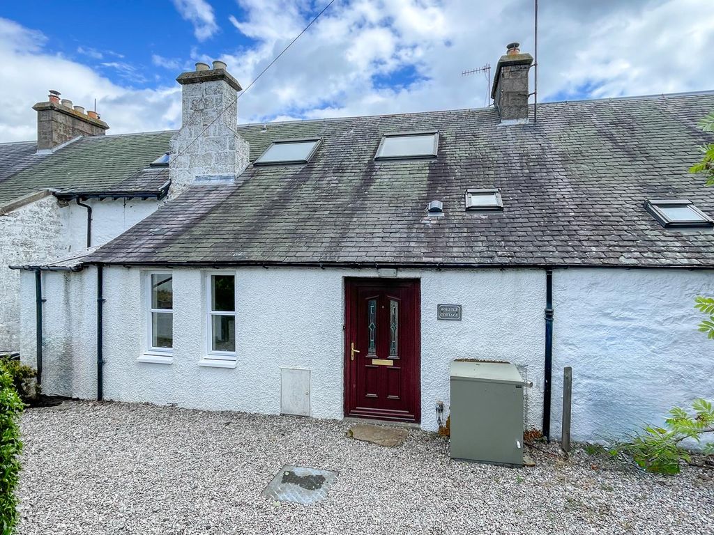 3 bed terraced house for sale in Railway Terrace, Aviemore PH22, £