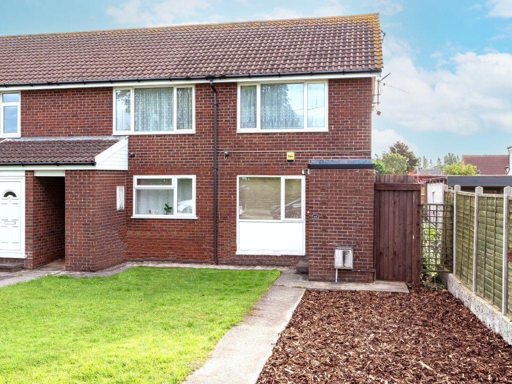 2 bed flat for sale in Ableton Lane, Severn Beach, Bristol BS35, £