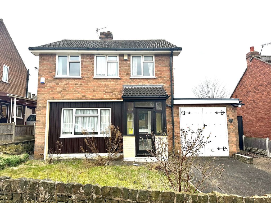 3 bed detached house for sale in Lansdowne Avenue, Chesterfield