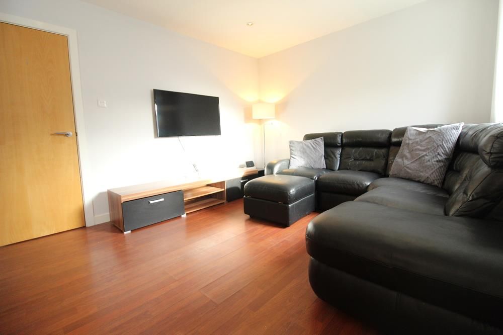 2 bed flat to rent in Merkland Lane, Aberdeen AB24 Zoopla