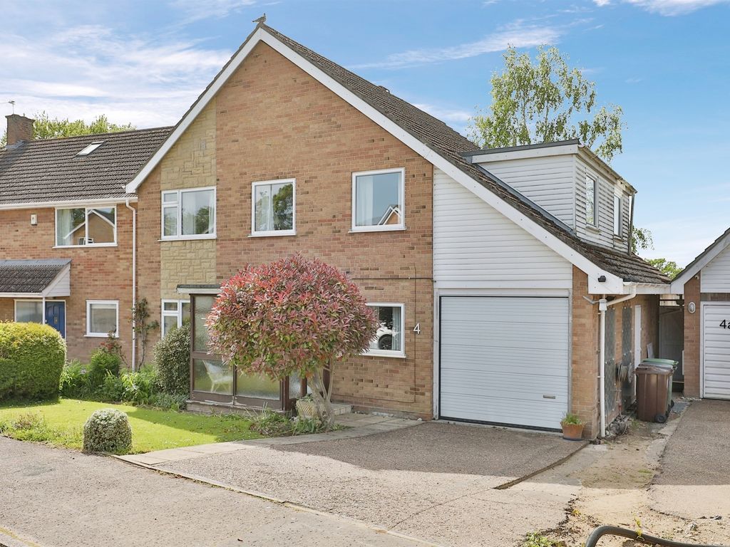 4 bed detached house for sale in Applegarth, Wymondham NR18 Zoopla