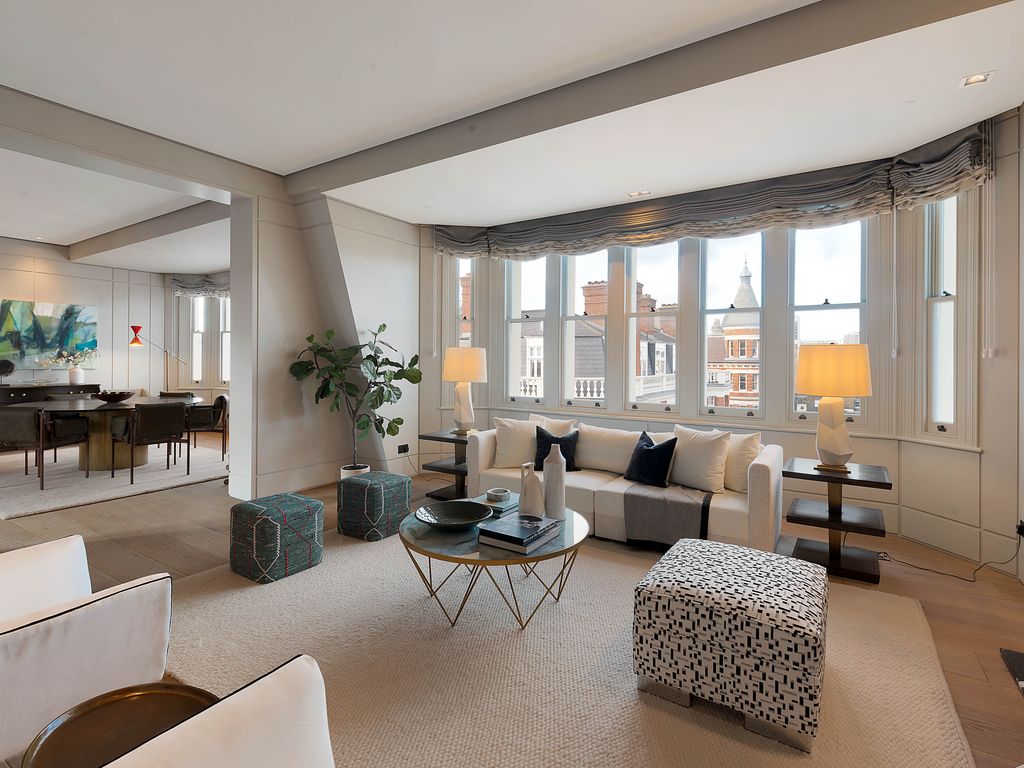 4 bed flat for sale in Sloane Terrace Mansions, Sloane Terrace, Chelsea