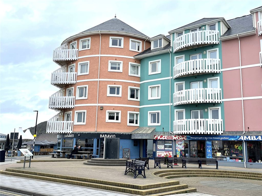 2 bed flat to rent in Llys Y Brenin, Terrace Road, Aberystwyth