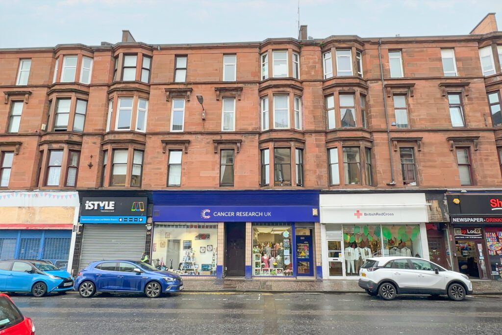 2 bed flat for sale in Dumbarton Road, Glasgow G11, £145,000 Zoopla
