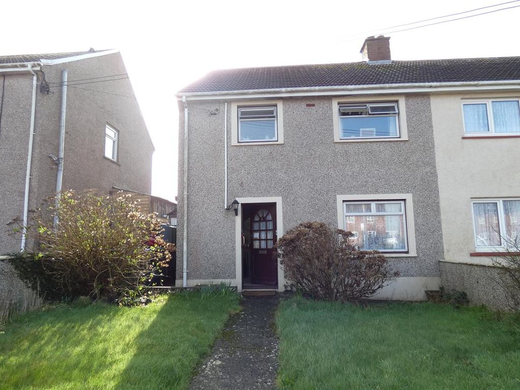 3 bed semidetached house for sale in Pilgrims Way, Roch, Haverfordwest