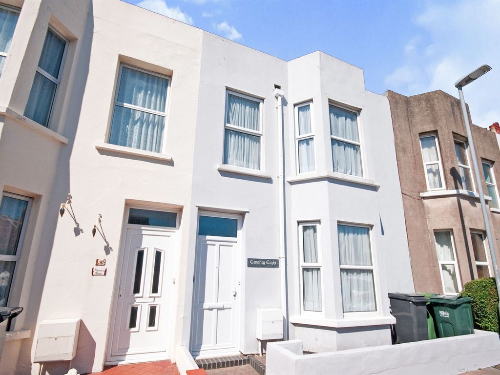 4 bed terraced house for sale in Cambridge Road, Eastbourne BN22 Zoopla