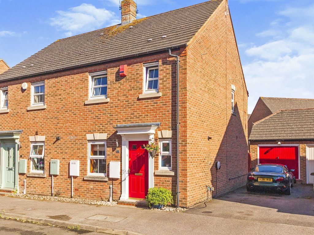 Brimmers Way, Fairford Leys, Aylesbury HP19  