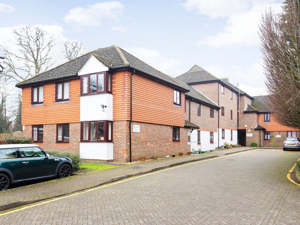 1 bed flat for sale in Ersham Road, Canterbury CT1, £90,000 Zoopla